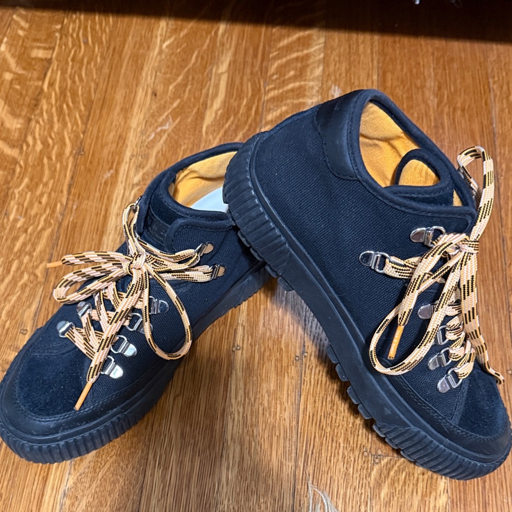 Rag &Bone Black Canvas hiking sneakers